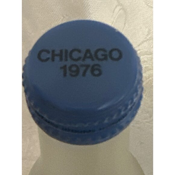 NSDA Convention 1976 Chicago Illinois Frosted Glass Bottle - Picture 5 of 5